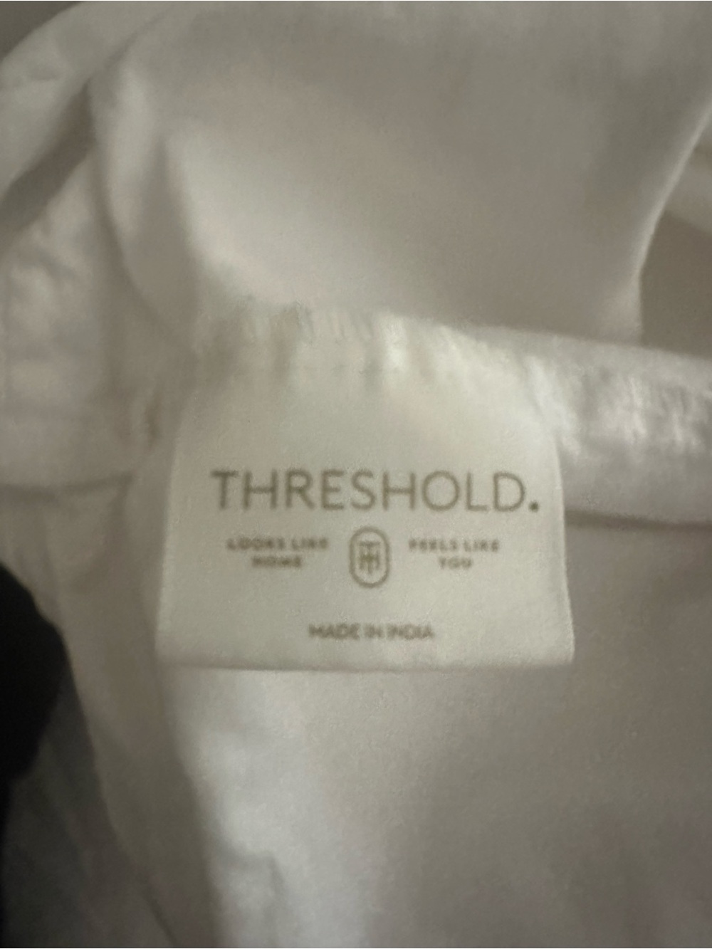 King Solid Performance Deep Pocket 400 Thread Count Sheet Set White - Threshold™ - Picture 4 of 5